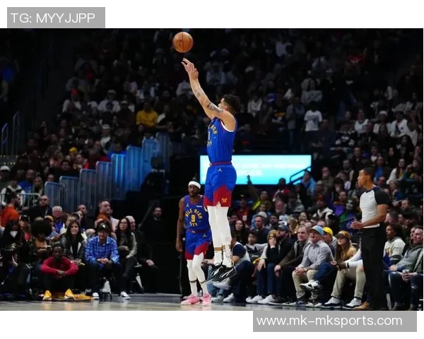 小波特全能发挥18投11中砍下34分9篮板7助攻正负值高达17 小波特全能发挥18投11中砍下34分9篮板7助攻正负值高达17