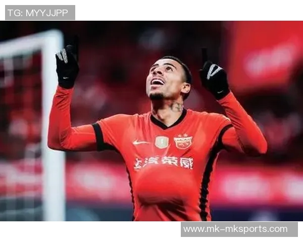 亚足联宣布海港外援古斯塔沃因暴力行为被红牌罚停赛三场并罚款2000美元 亚足联宣布海港外援古斯塔沃因暴力行为被红牌罚停赛三场并罚款2000美元