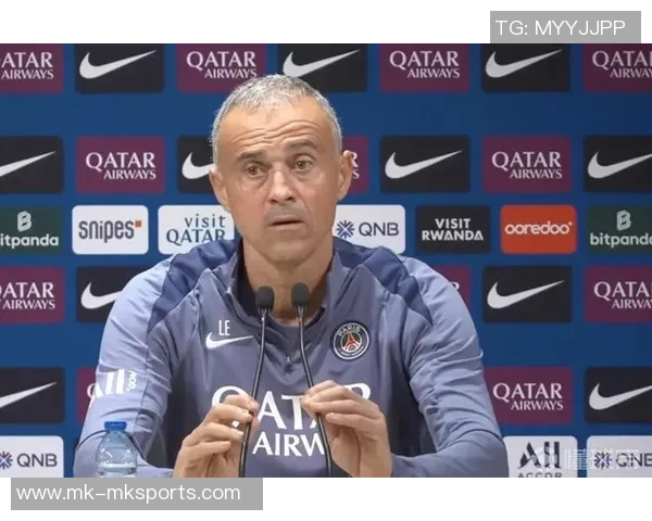 恩里克坚定支持舍瓦利耶:球从后卫双腿间飞过我们对他的表现充满信心 恩里克坚定支持舍瓦利耶:球从后卫双腿间飞过我们对他的表现充满信心