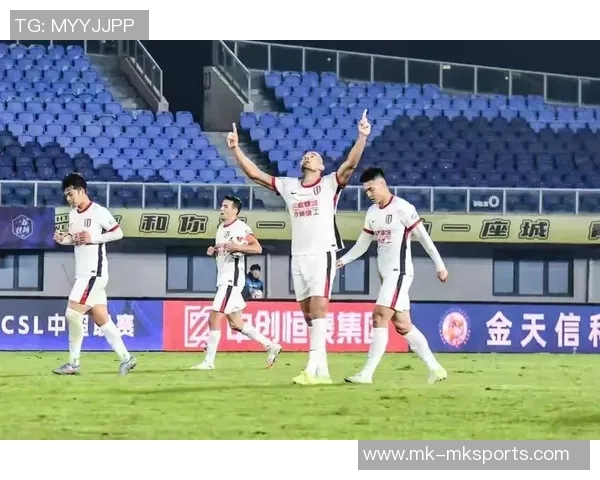 中超亚冠资格争夺战海港锁定精英名额申花争取二级资格国安与河南悬念待解