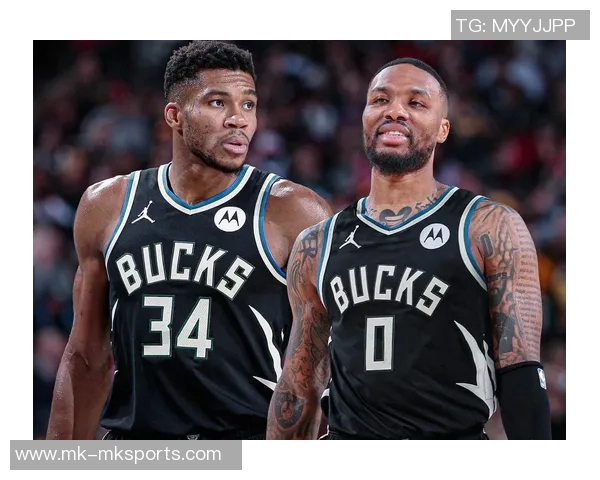 老友重聚利拉德与字母哥兄弟情深热聊共叙昔日辉煌时光