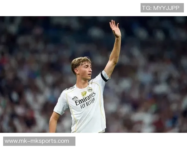 皇马后腰与中卫潜在引援目标分析格伊沃顿内维斯成热门人选