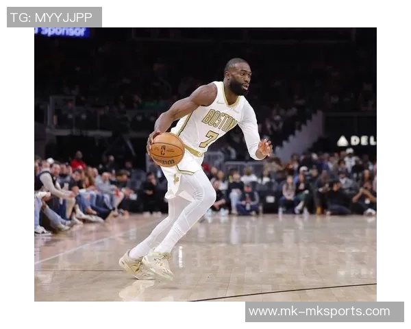 普理查德坦言赛季初过于思虑如今已放下包袱全力投篮 普理查德坦言赛季初过于思虑如今已放下包袱全力投篮